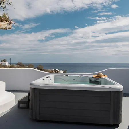 Red Beach Harmony Suites Stone House